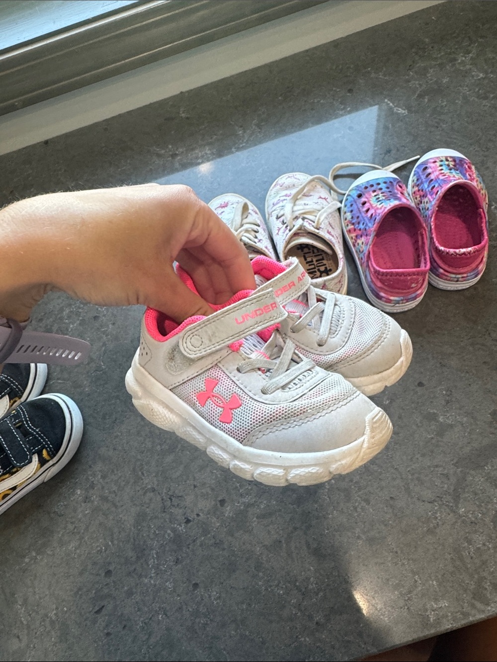 Toddler shoes, girl bundle - Picture 3 of 7